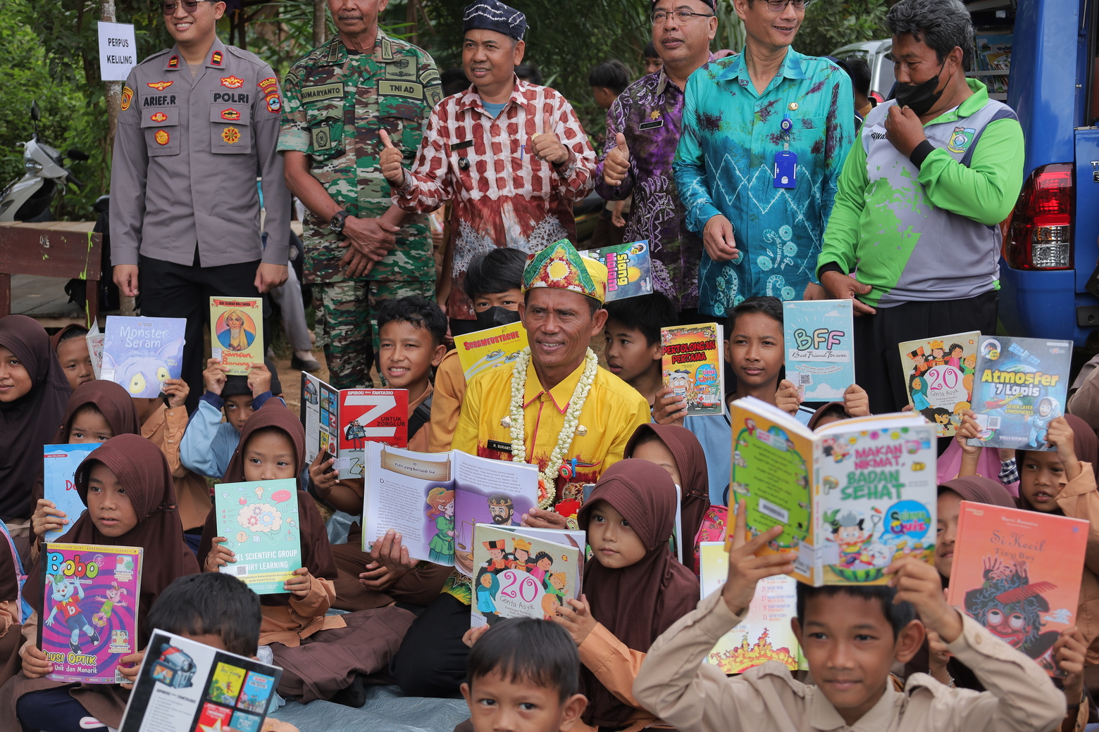 Pelayanan Perpustakaan Keliling Dispusip Tala Hamidah Sangat