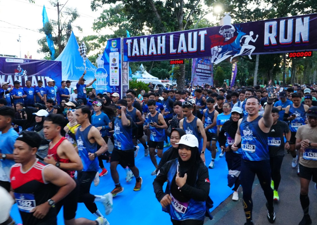 Bupati Rahmat Lepas Ribuan Peserta Tanah Laut Run 2025 Di Pelaihari