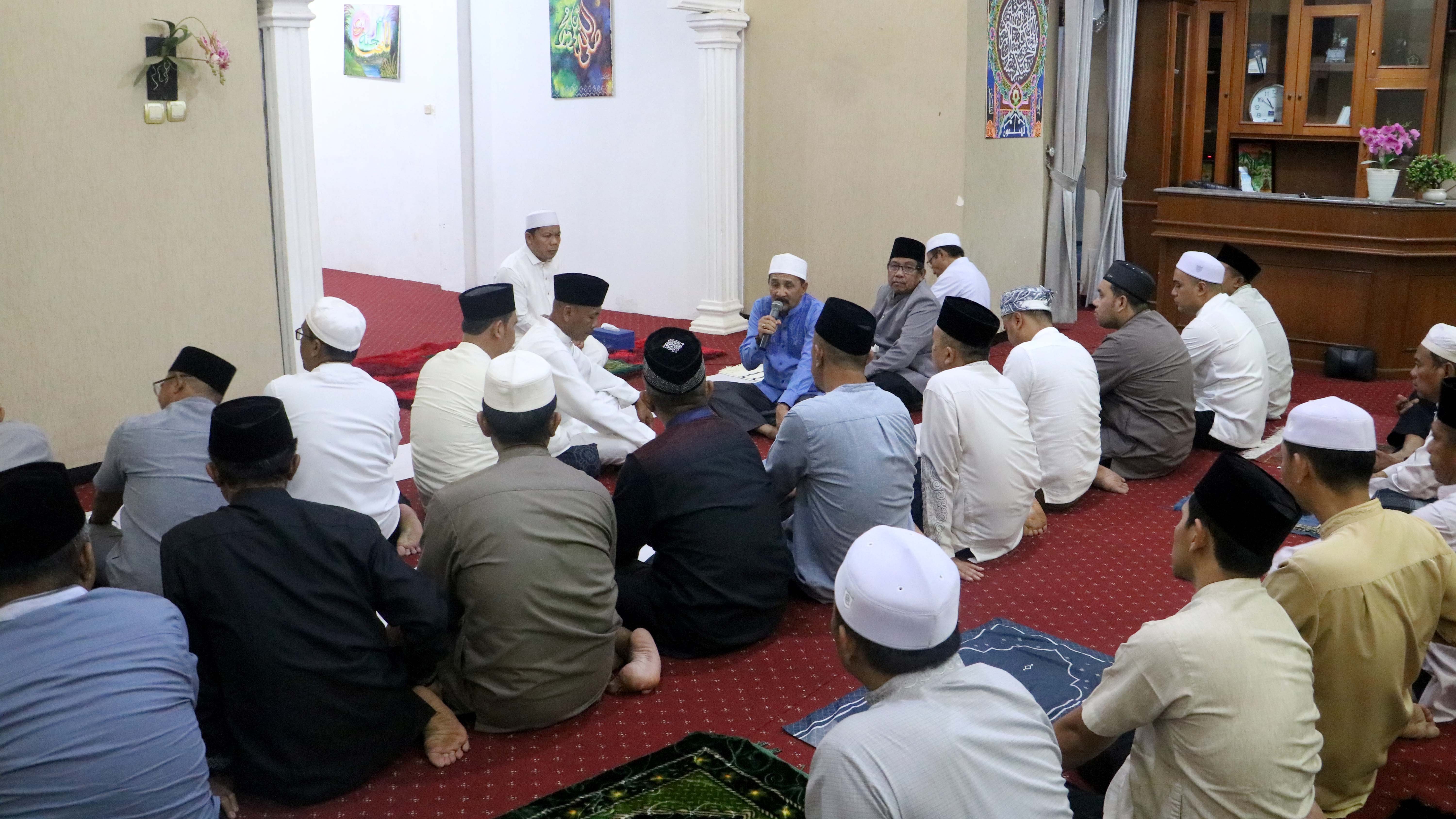 Awali Kepemimpinan, Pj. Bupati Tala Gelar Salat Hajat Berjamaah