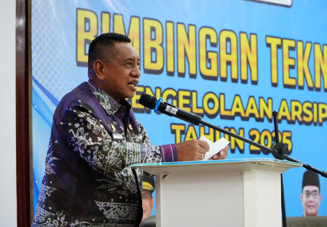 Wabup Tanah Laut Buka Bimtek Pengelolaan Arsip 2025, Dorong Tertib Administrasi dan Tata Kelola Peme