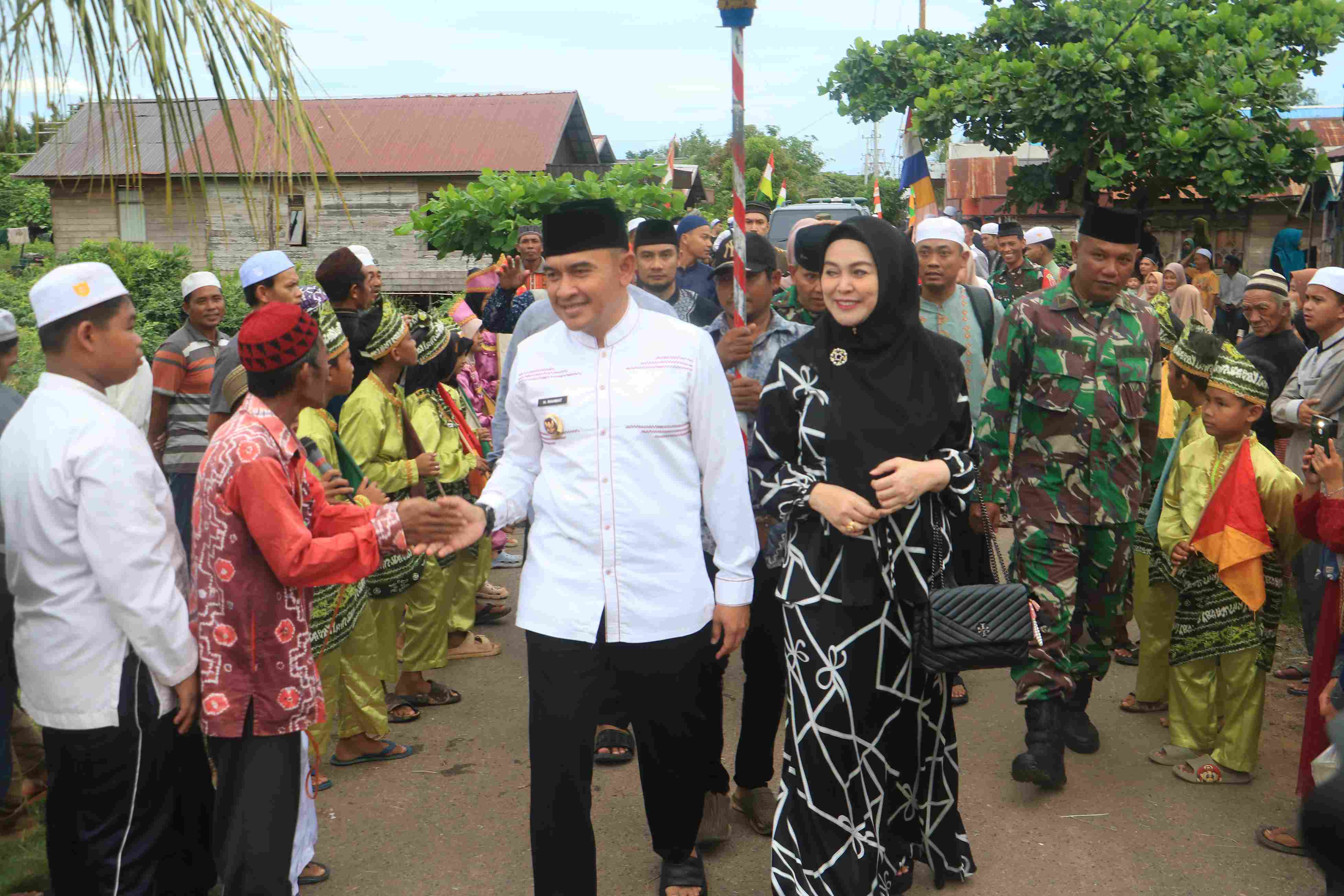 Safari Ramadan di Bumi Makmur, Pemkab Tala Kucurkan Bantuan Setengah Miliar Lebih