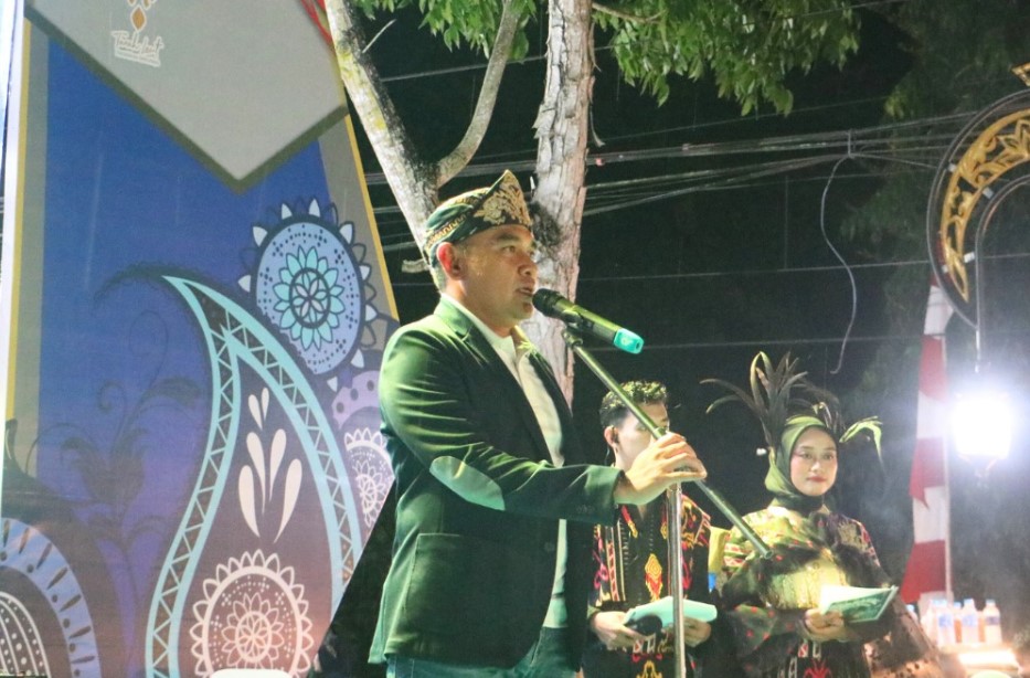Bupati H. Rahmat Janji Karnaval Seni Budaya Tahun Depan Lebih Meriah