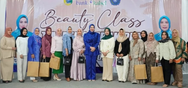 Tingkatkan Keterampilan Tata Rias TP PKK Tala Gelar Beauty Class