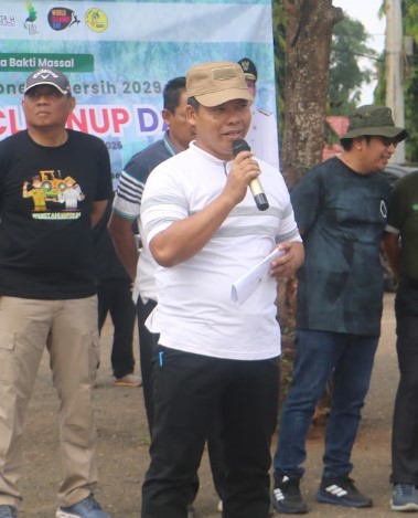 Aksi Bersih World Cleanup Day Indonesia 2025 di Tanah Laut