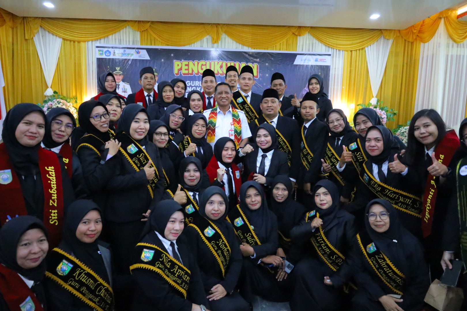 H. Uli Kukuhkan 127 Guru Penggerak Angkatan 10 dan 11 Tala
