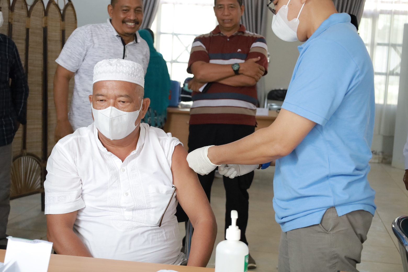 Vaksinasi Jemaah Calon Haji : M. Zamil Agar Dapat Beribadah Maksimal