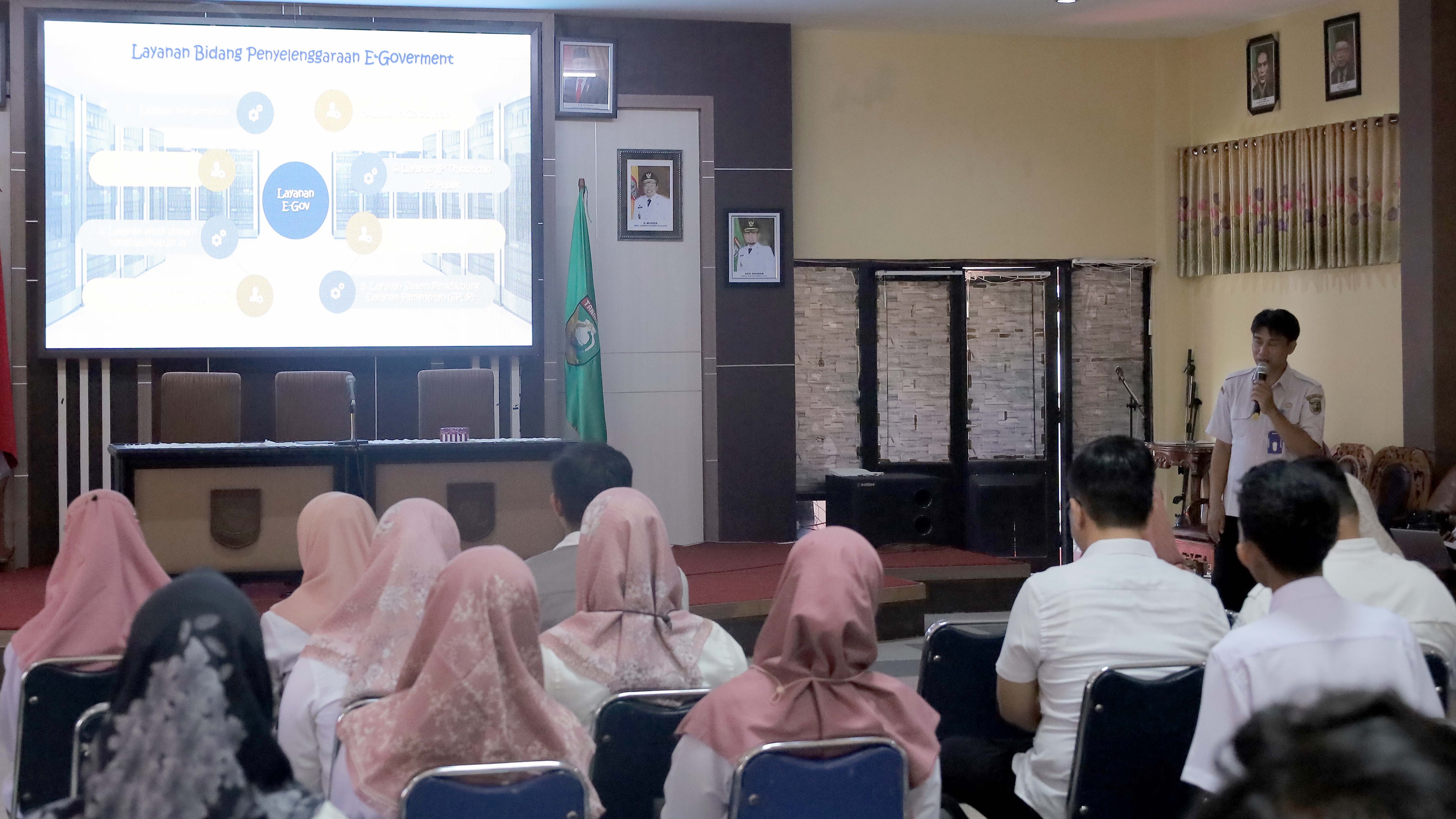 Diskominfo Buka Layanan E-Gov Tala Lewat WA Terintegrasi