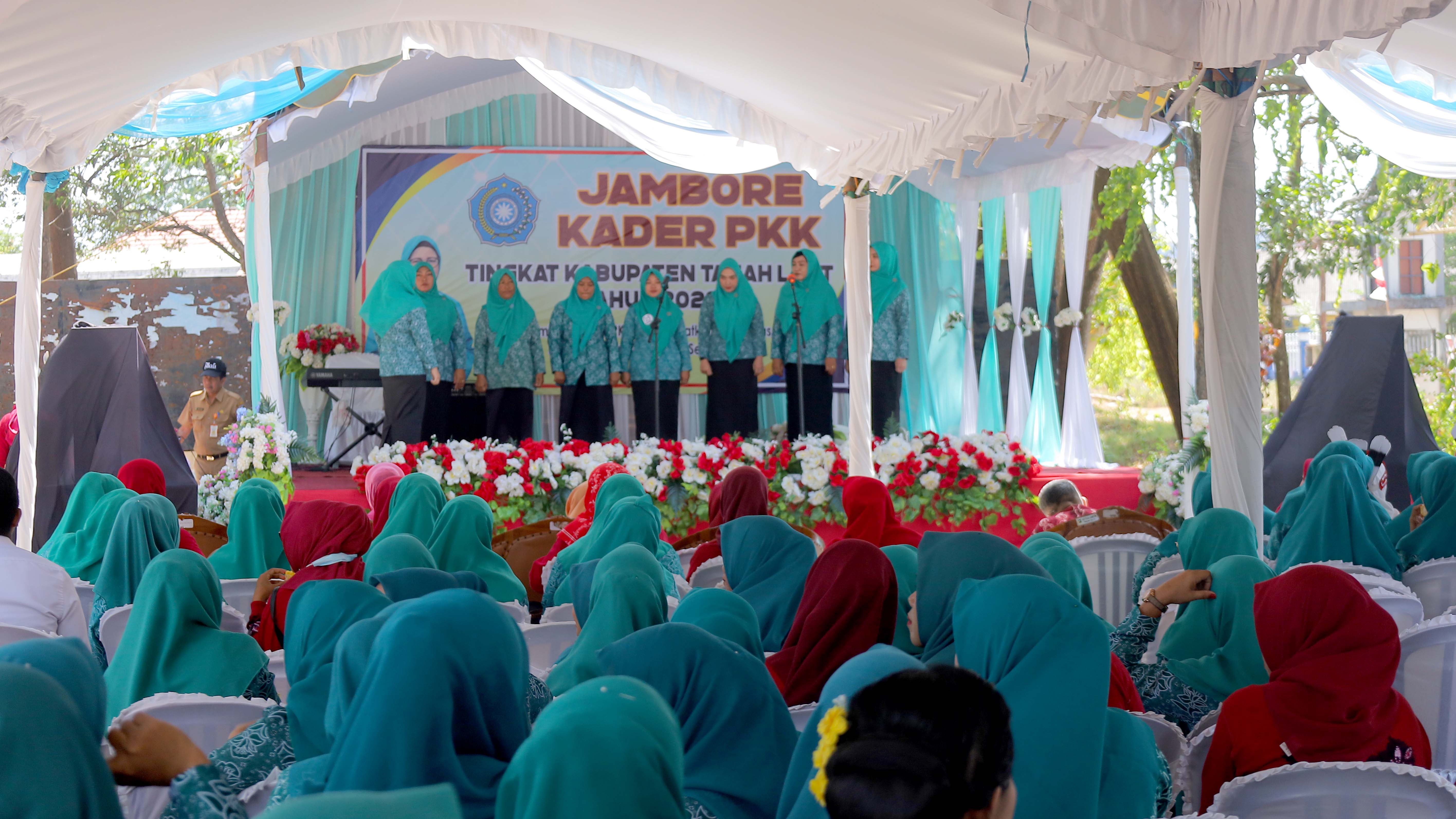 Jambore PKK Tanah Laut Suguhkan Beragam Aksi, Ada yang Bawa Produk Unggulan Desa