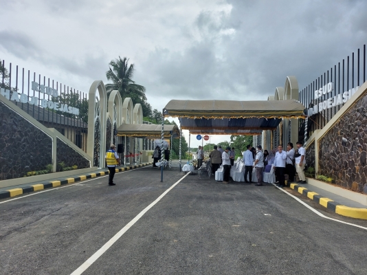 Bupati Tala Resmikan Jalan Baru Menuju RSUD Hadji Boejasin