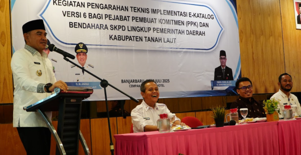 Bupati Rahmat Buka Pengarahan Teknis E-Katalog Versi 6 bagi PPK dan Bendahara SKPD