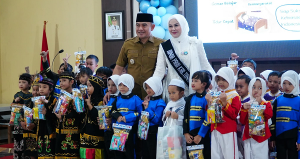 Pengukuhan Bunda PAUD dan Ketua Tim Pembina Posyandu se-Kabupaten, Bupati Tegaskan Pentingnya Pendid