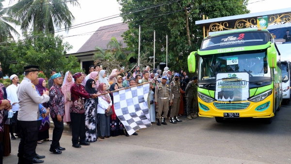 301 Jemaah Calon Haji Tala Diberangkatkan