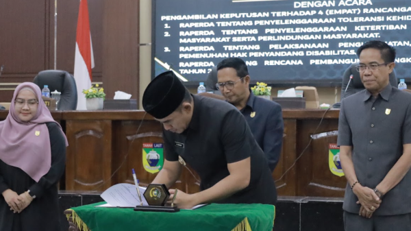 Bupati Tala Sahkan Empat Perda untuk Toleransi, Ketertiban Umum, Penyandang Disabilitas, dan RPJMD 2