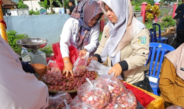 Subsidi Bawang Merah, Pembeli Senang Petani Riang