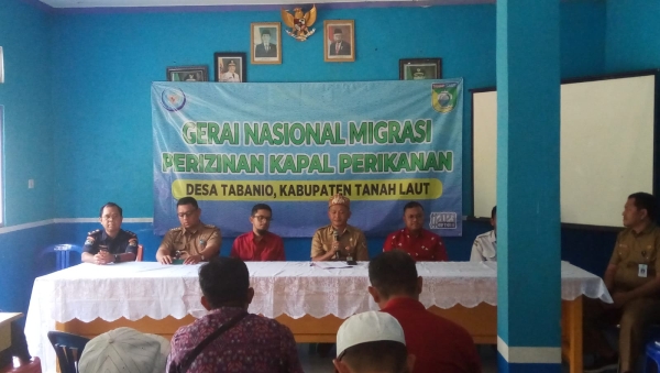 KKP RI Buka Gerai Nasional Migrasi Perizinan Kapal Perikanan di Desa Tabanio