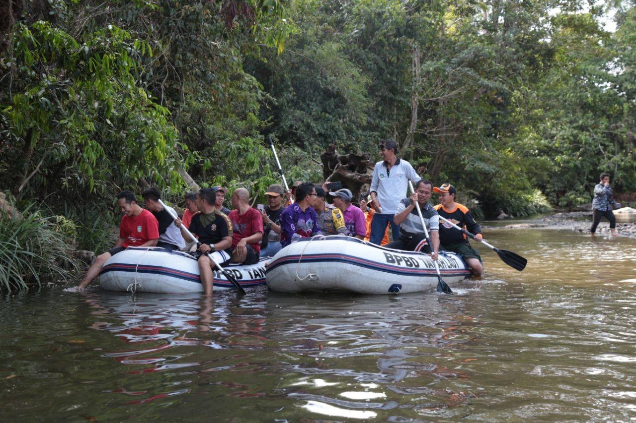 Bupati Jajal Wisata Sungai Riam Adungan