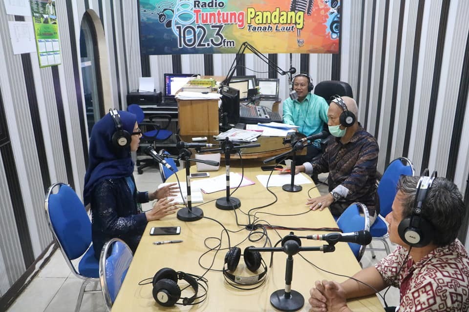 Libur 3 Hari Manajemen RSUD Umumkan Lewat Radio Tuntung Pandang FM