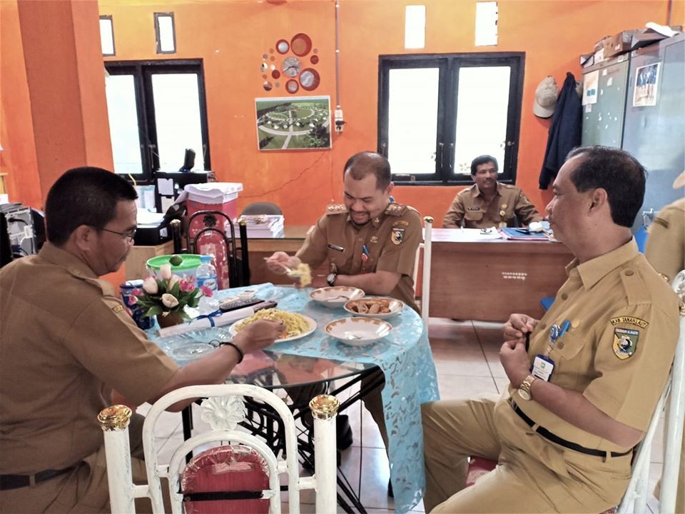 WAKIL BUPATI TANAH LAUT KUNJUNGI DINAS PARIWISATA