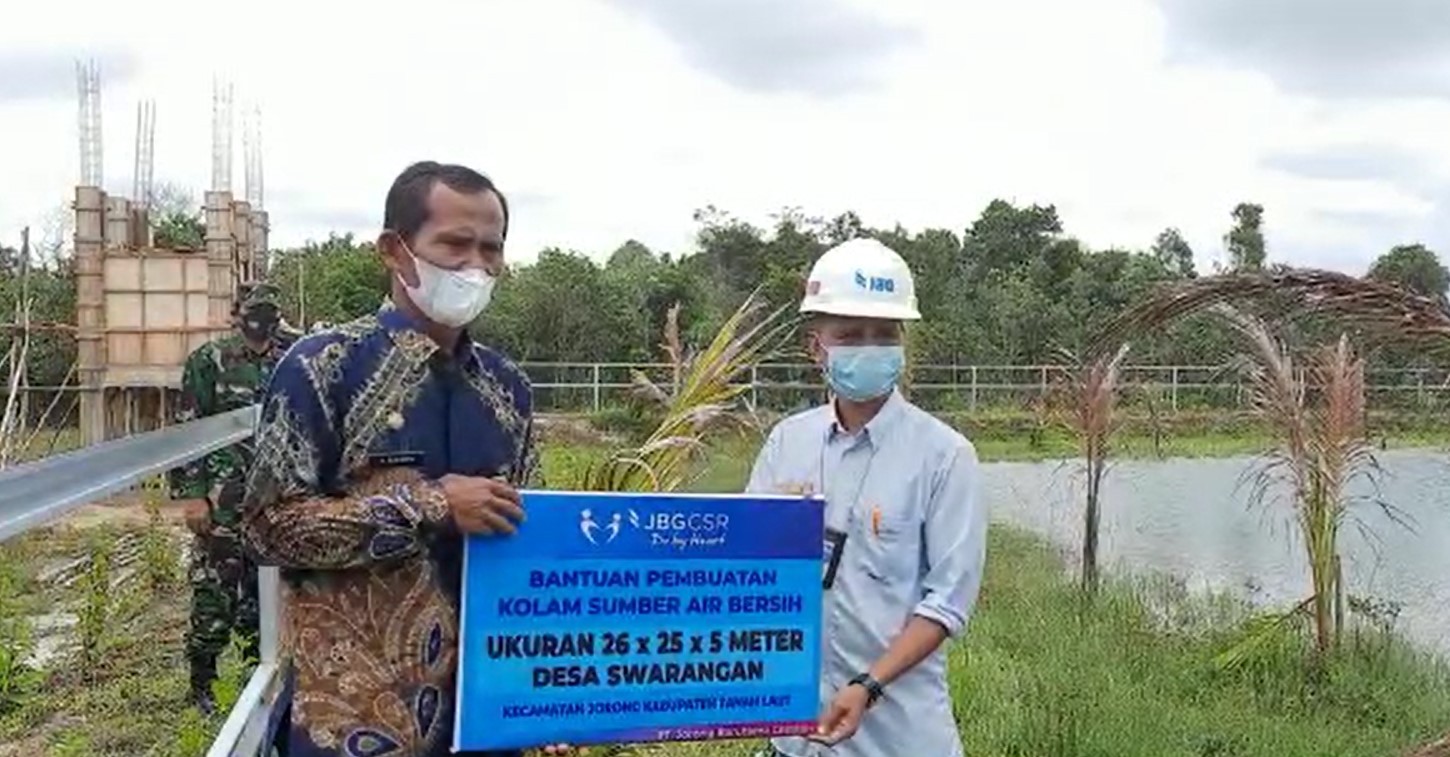 Pemdes Swarangan Berkolaborasi Dengan PT. JBG Atasi Masalah Air Bersih