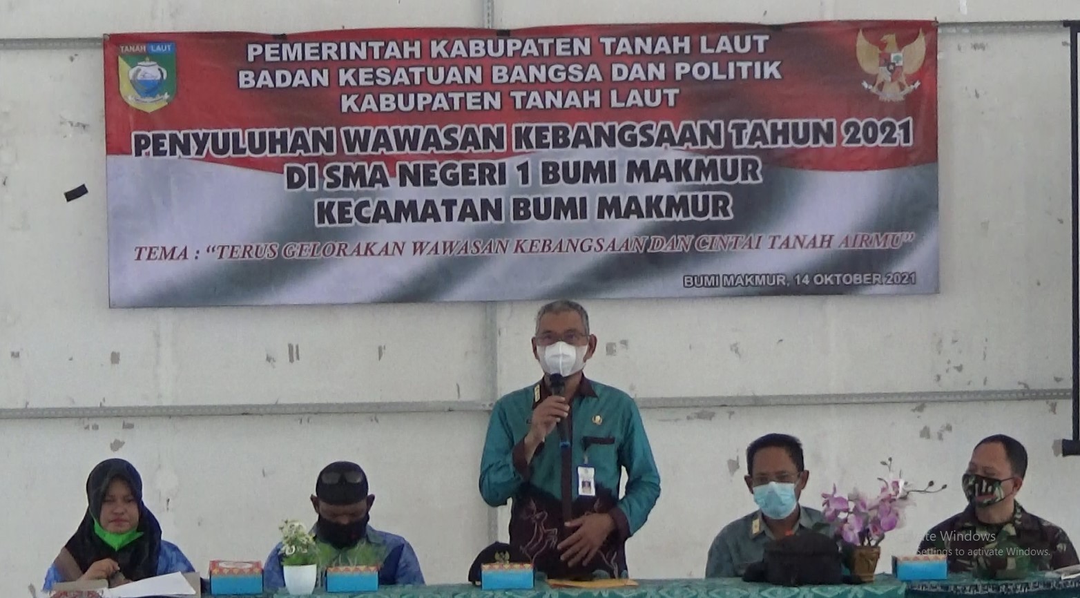 KESBANGPOL TALA TANAMKAN NILAI KEBANGSAAN KEPADA PARA SISWA