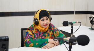 Inspirasi Wanita Dewi Motik Pramono Hadir di Radio Tuntung Pandang