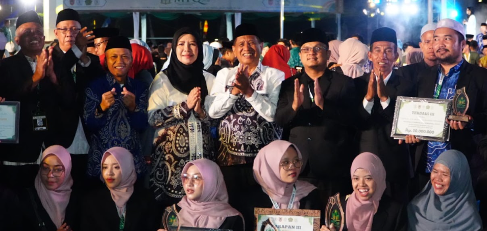 Wakil Bupati Hadiri Penutupan MTQ XXXVII Kalsel, Tanah Laut Naik ke Peringkat 8