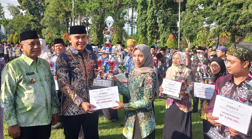 Bupati Tanah Laut Pimpin Upacara HARGANAS ke-33, Tegaskan Pentingnya Peran Ayah Membangun Generasi Berkualitas